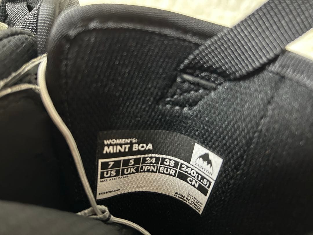 超美品✨BURTON バートン　スノボ　スノーボードブーツ 24cm BOA