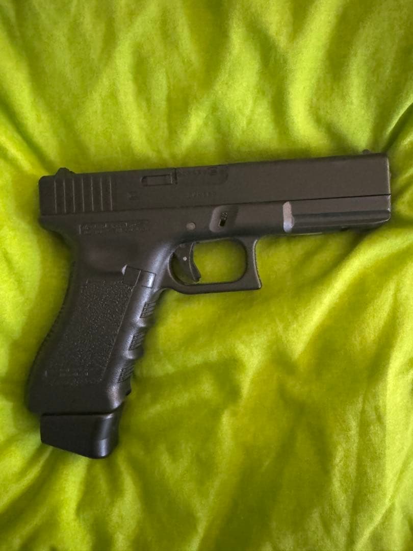 東京マルイ　Glock 17 ガスガン ブローバック