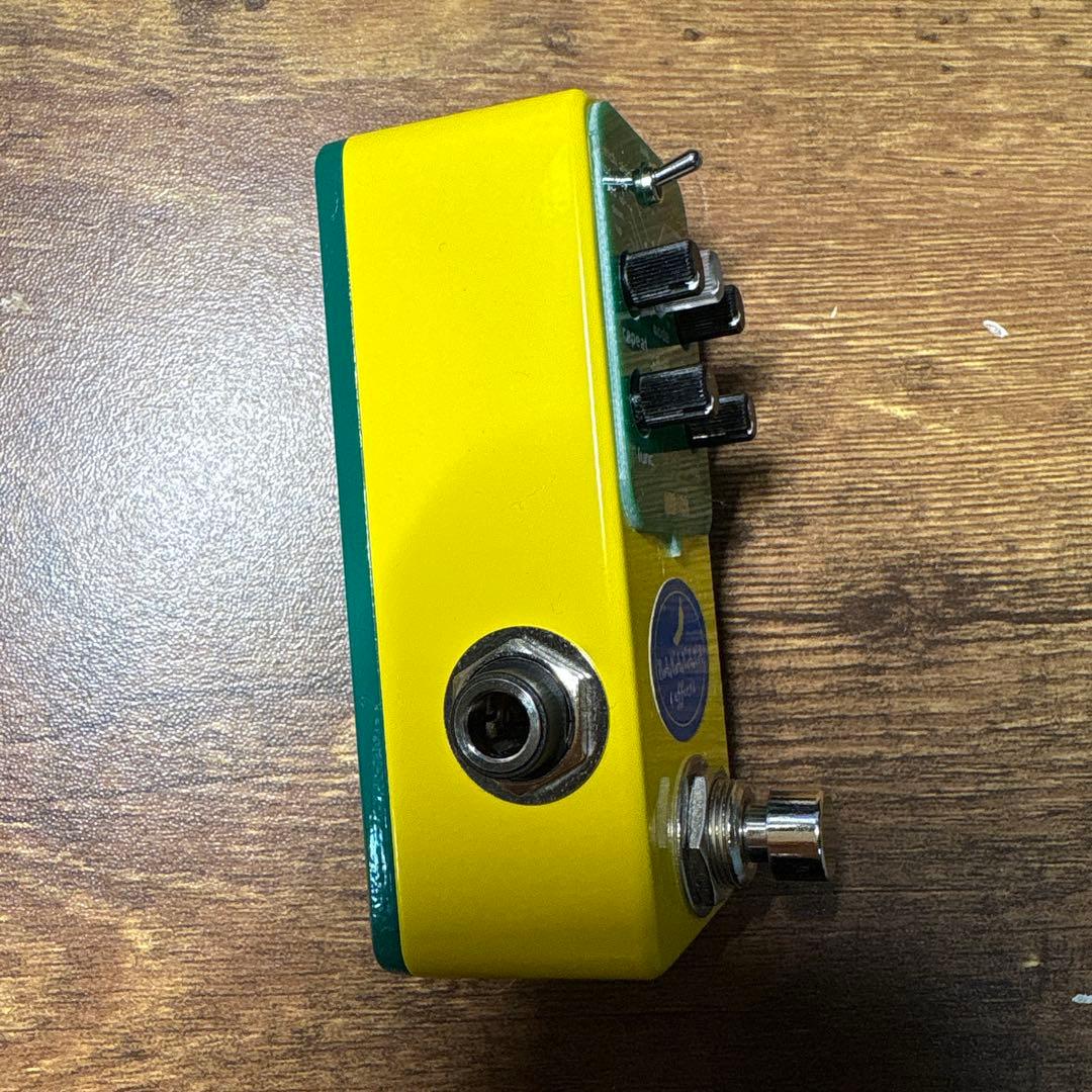 ギター BANANANA EFFECTS AURORA