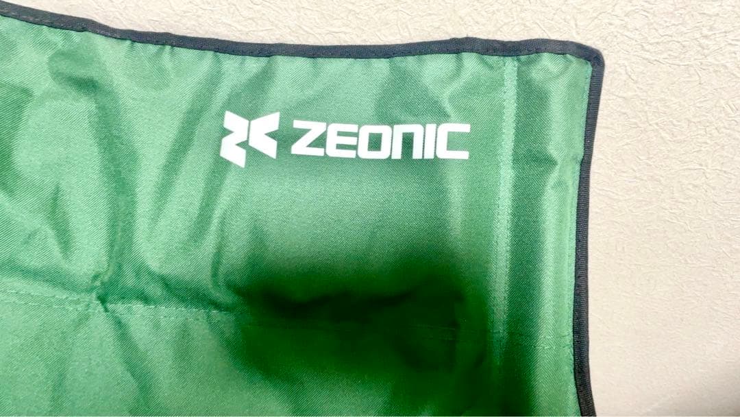 【美品・屋外未使用】 ガンダム ジオン軍 折りたたみ コット