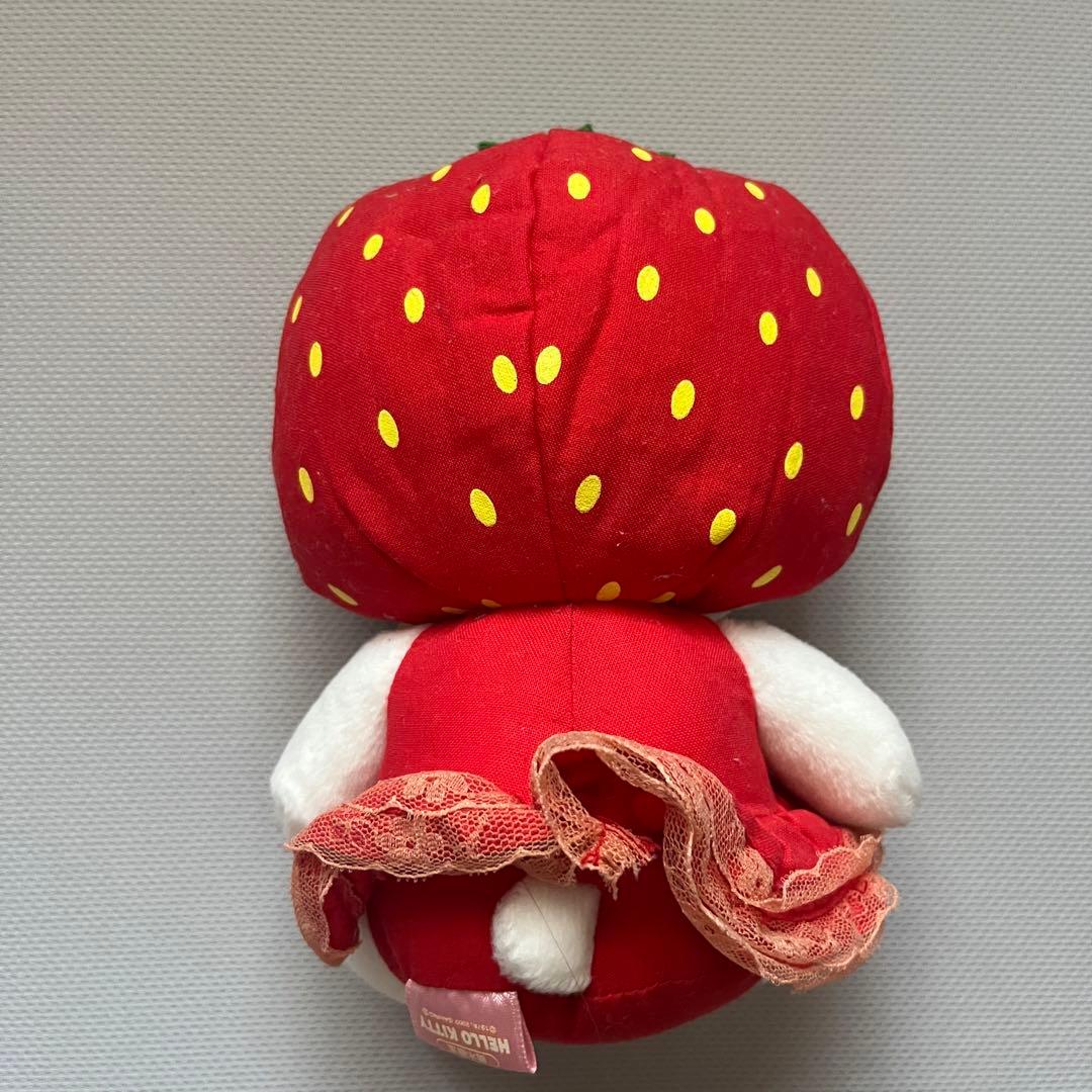 ご当地キティ　栃木限定　いちご　ぬいぐるみ