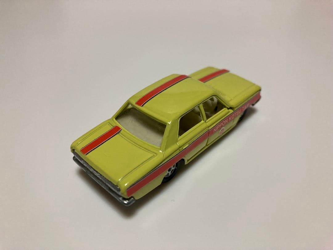 トミカ　日本製　トヨタ　クラウンタクシー　日本交通　1Dホイール　入手難易度A