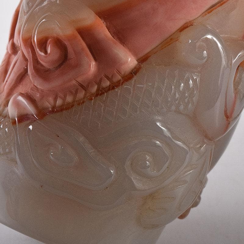 中国　玉石寿山石彫刻　龍彫　酒盃　時代箱　C　8024