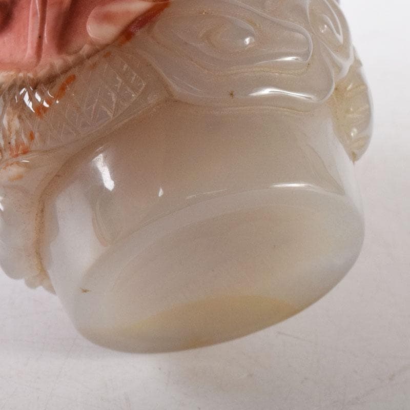 中国　玉石寿山石彫刻　龍彫　酒盃　時代箱　C　8024