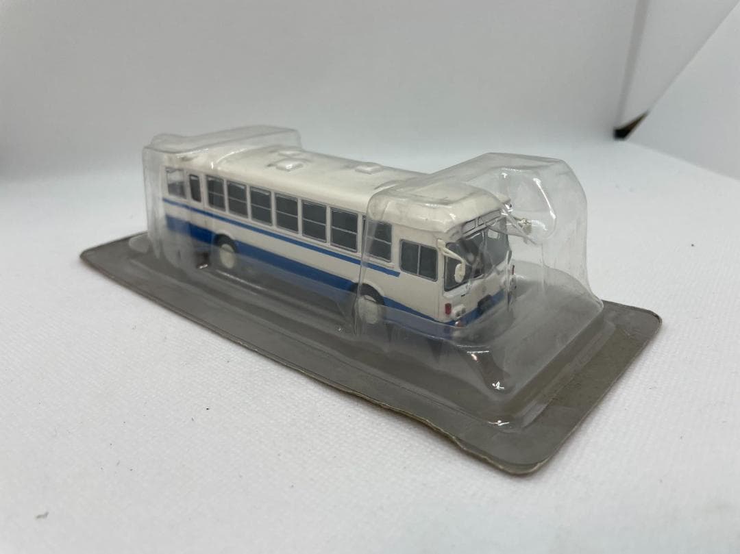 4R-457 バス 1/72 いすゞ ISUZU BU04