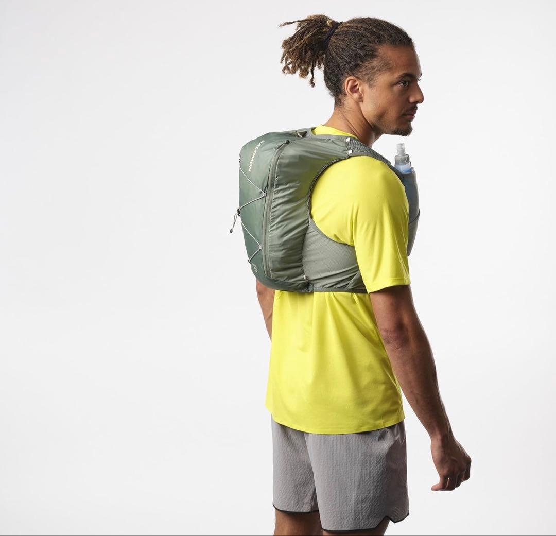 SALOMON ACTIVE SKIN 8 ランニング用バックパック