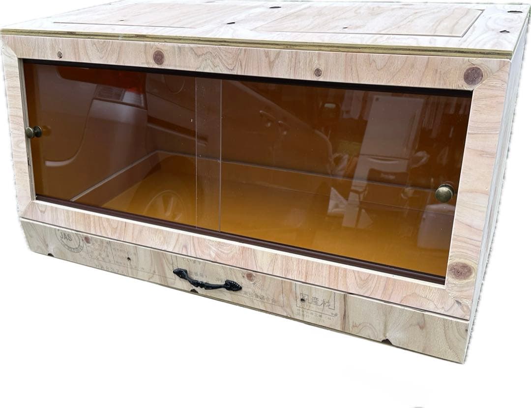 爬虫類飼育ケージ