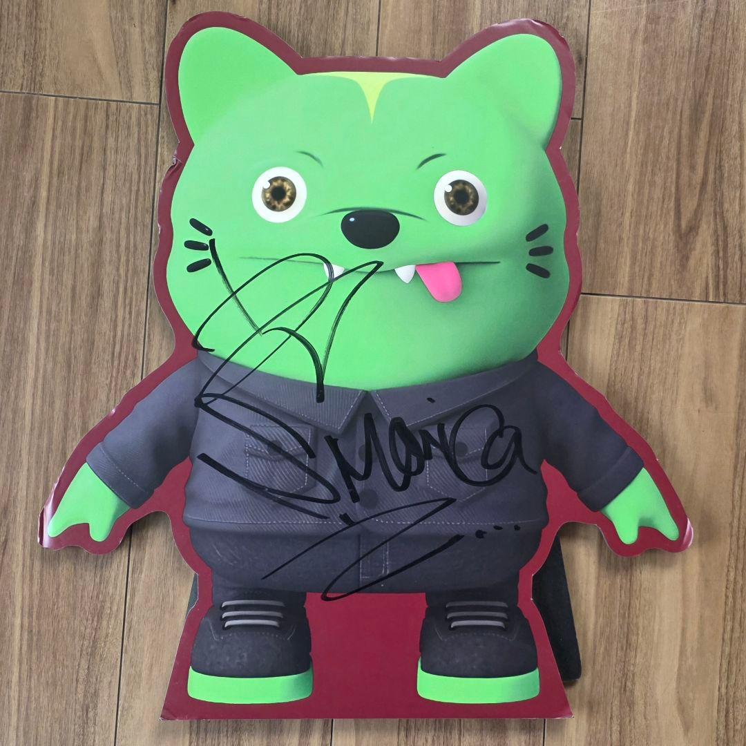 マンウィズ DJ サンタモニカ サイン入り スタンディパネル