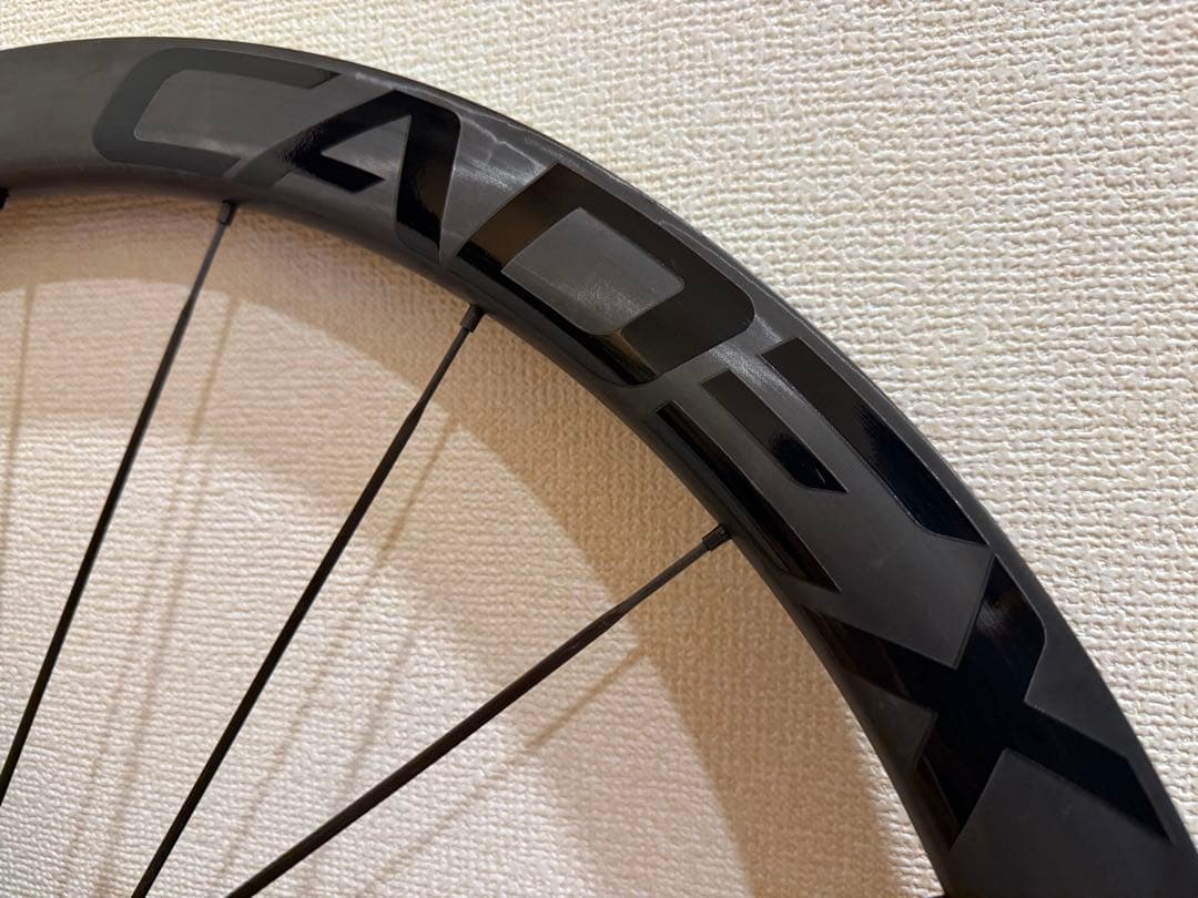 CADEX 42 DISC Tubeless カーボンホイール　チューブレス