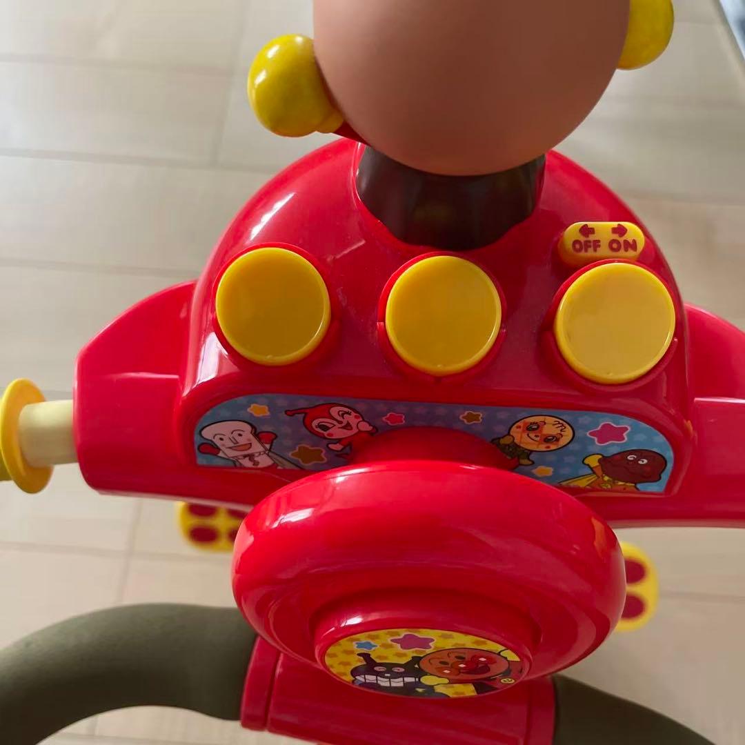 ジョイパレット　それいけ！アンパンマン デラックスII 三輪車