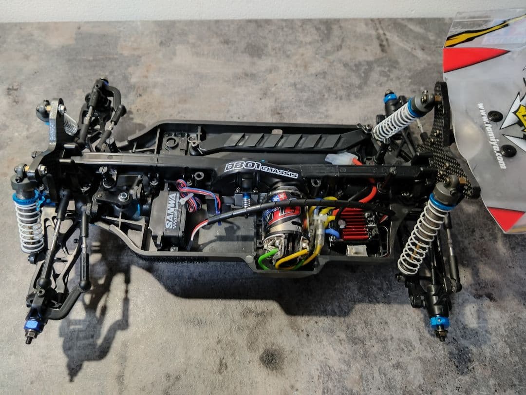 タミヤ DB01 ドゥルガ オプション搭載車