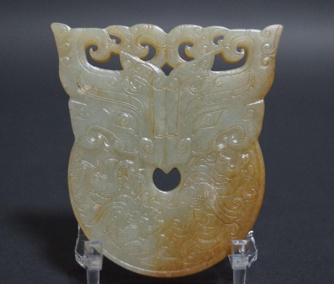 古代 和田玉(ホータン)細工透かし彫り『饕餮文』怪獣玉佩 根付緒締玉提げ物装飾品