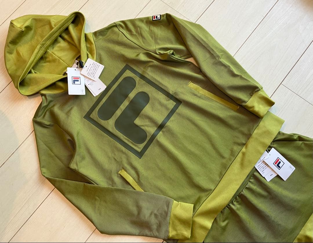 FILAフィラ＊オリーブグリーン 上下セットアップ