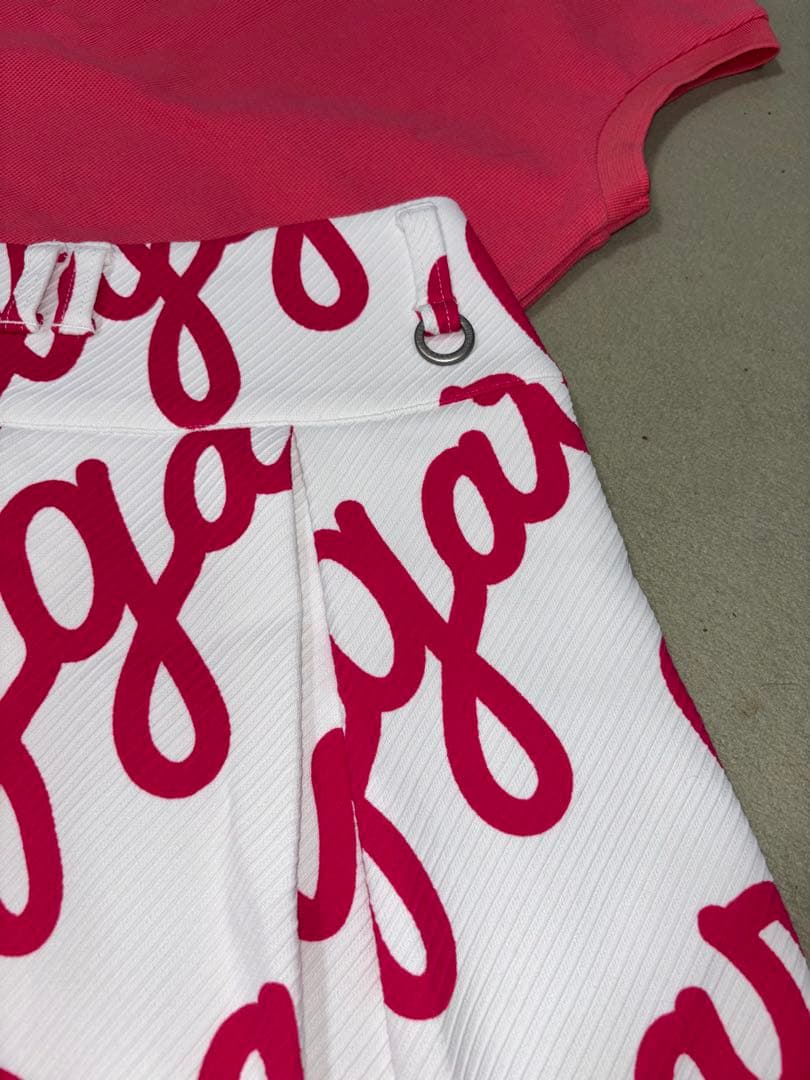 （美品）パーリーゲイツ 、筆記体ロゴグラフィック柄、セットアップ、サイズ0