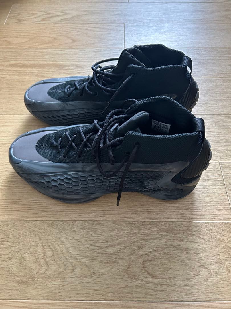 アディダス　AE1