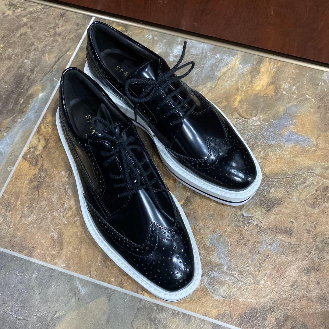 最終価格　レディース　ゴルフシューズ23.5センチ