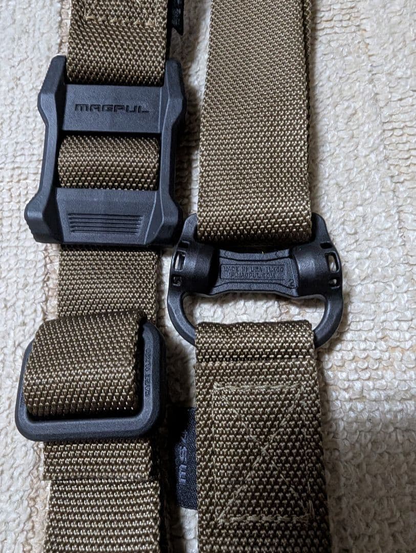 smihira　　実物　美品　マグプル　MAGPUL　MS4　スリング