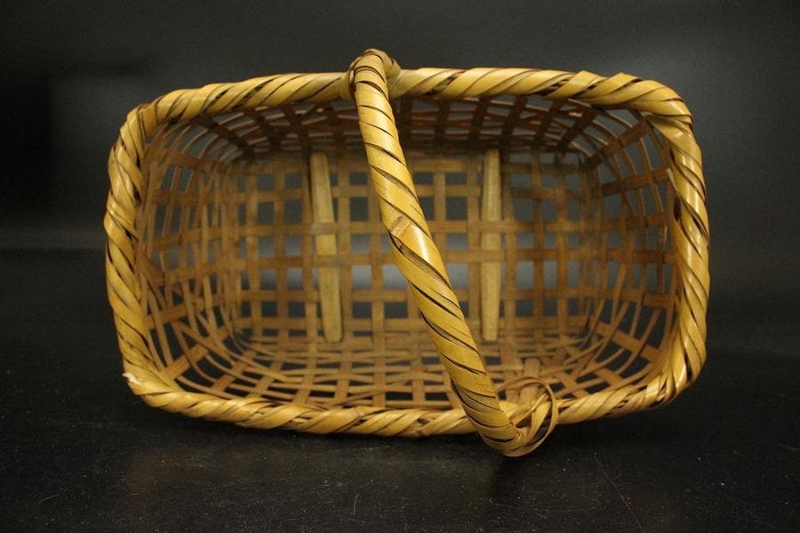 茶道具 白竹花籠 尚坡作 共箱(ZE656)