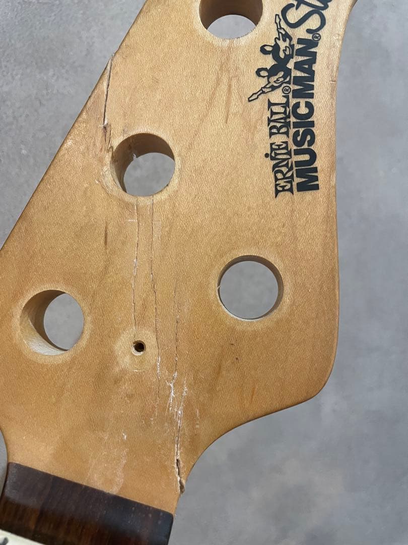 フライングアロー　ミュージックマン　スティングレイUSA