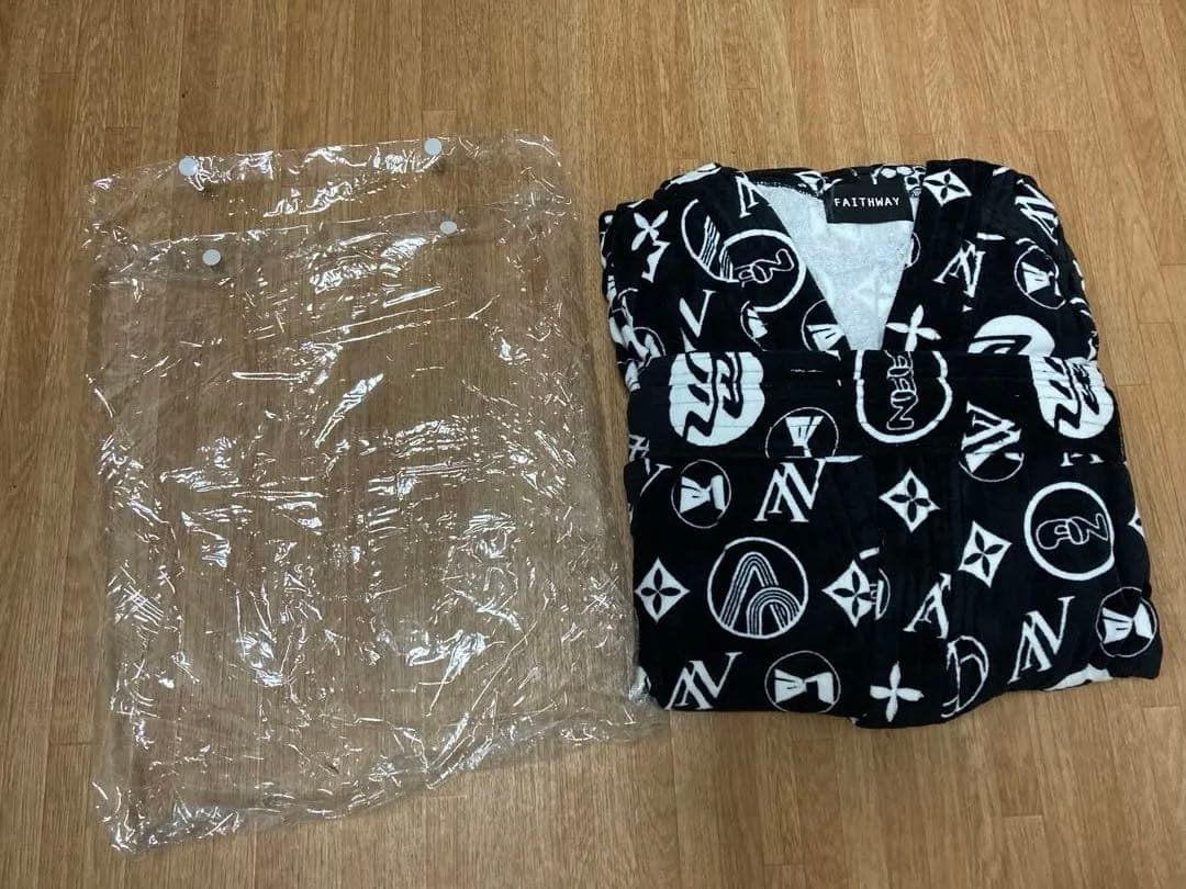 中森明菜さんバスローブ ディナーショーグッズ