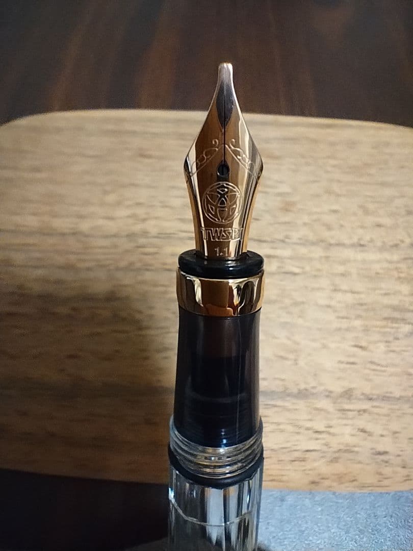 筆記具 TWSBI DIAMOND 580 Smoke Rose Gold stub