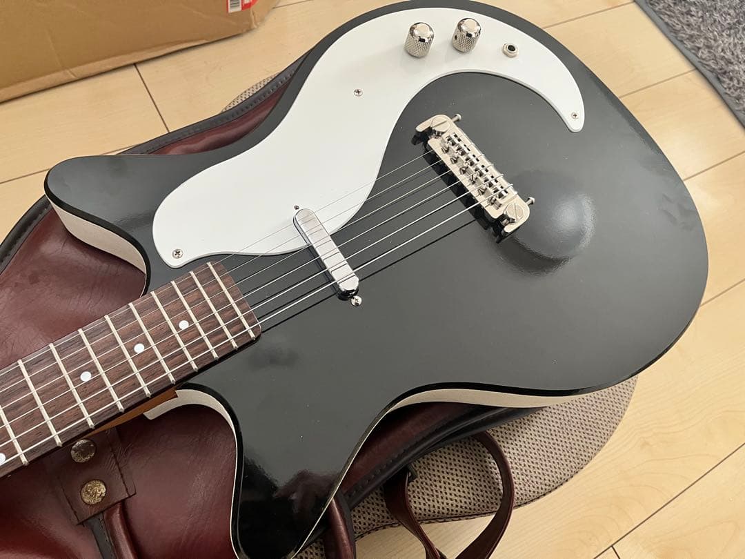 サ*コ様 【最終セール】danelectro風 ギター