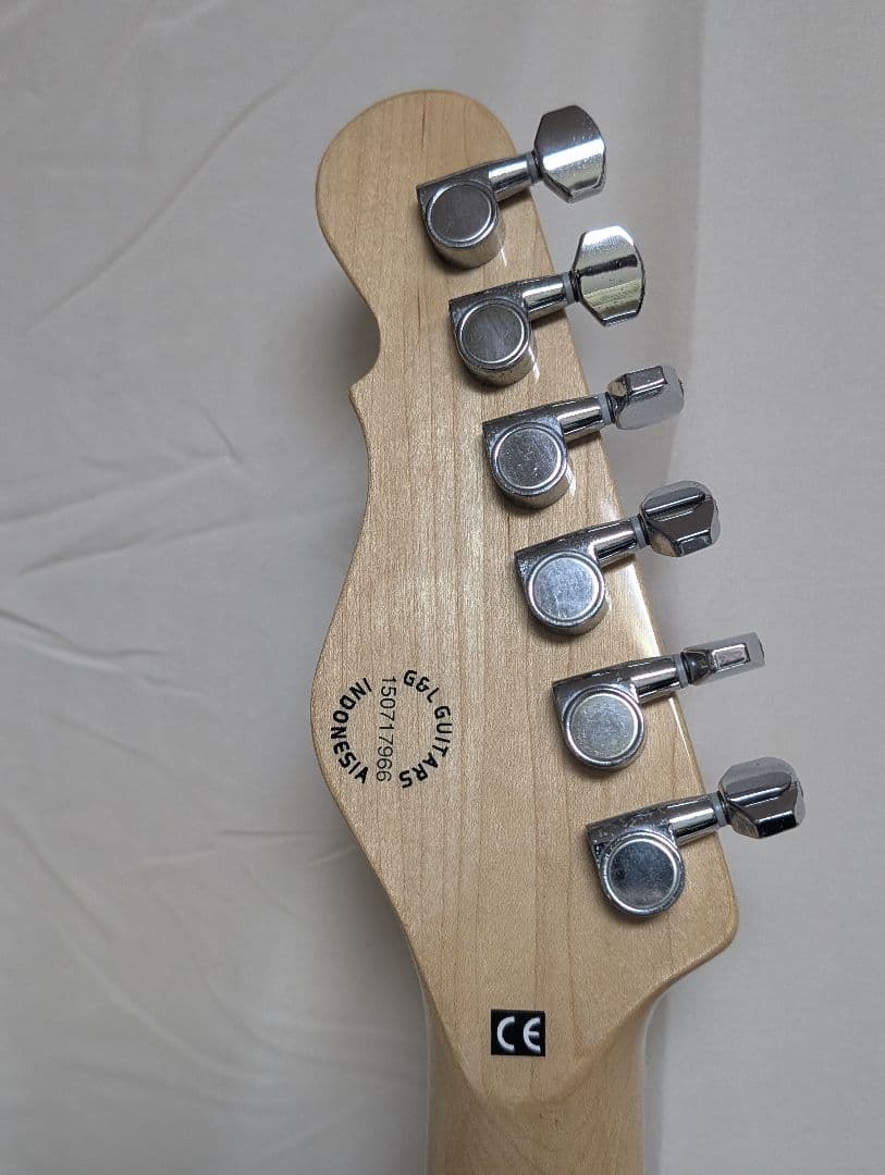 G&L ASAT Classic サンバースト ギター