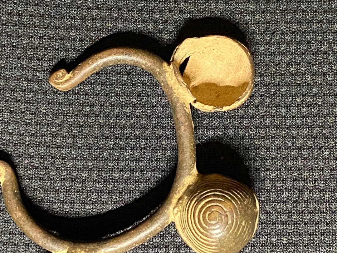 鉄製ブレスレット