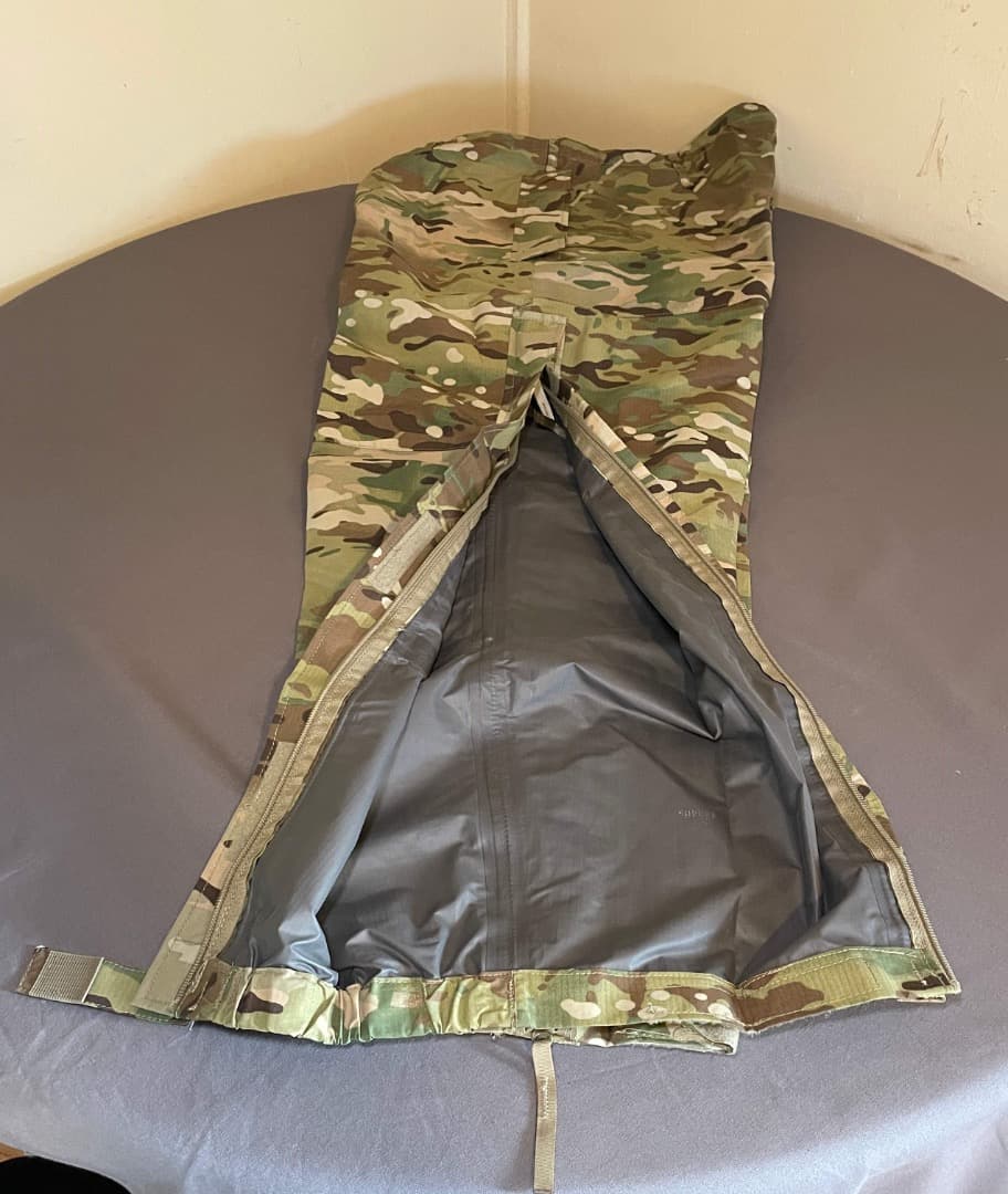 e*e様 米軍 ADS GEN3 ミリタリー 防水パンツ MEDIUM-REGU