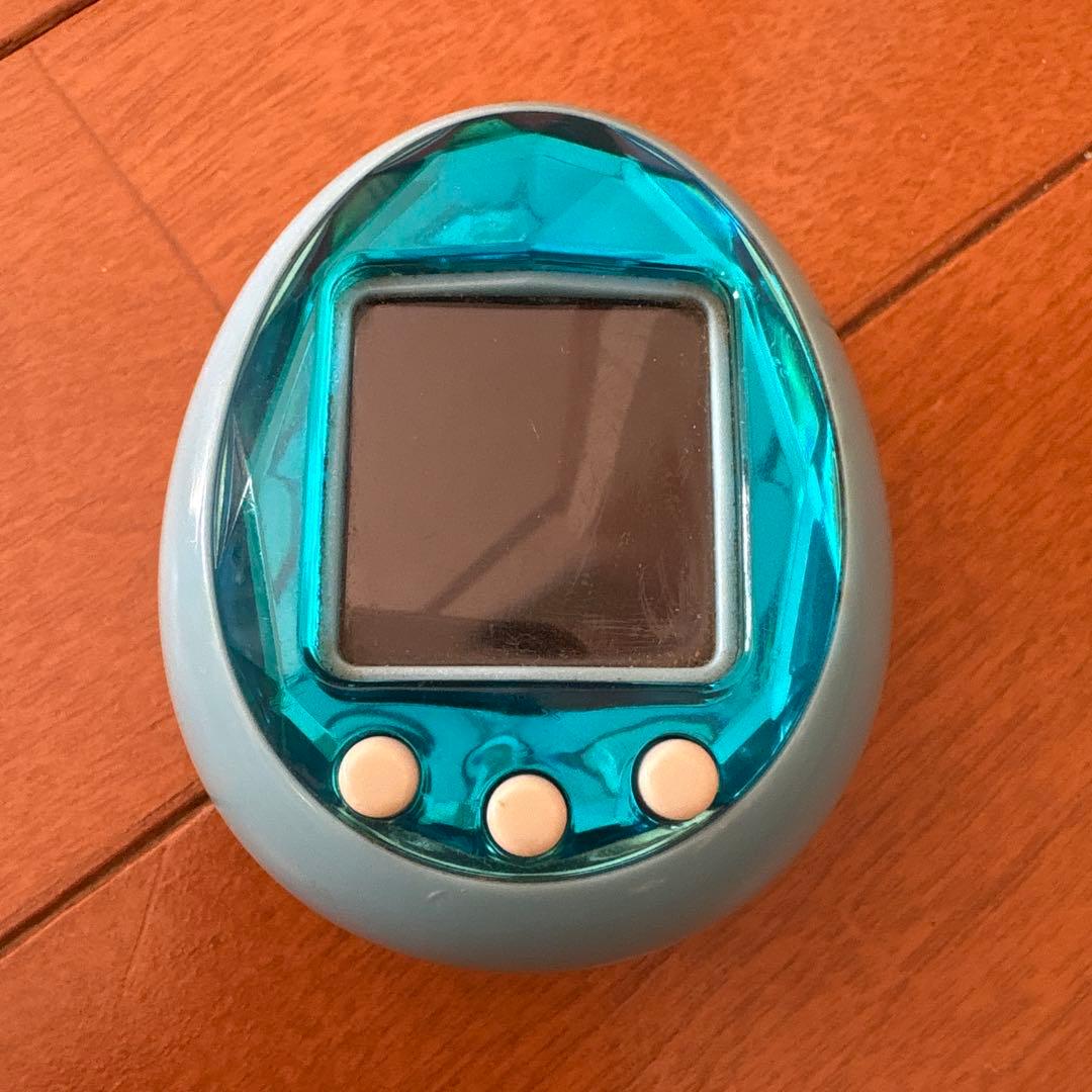 たまごっち　Tamagotchi iD blue
