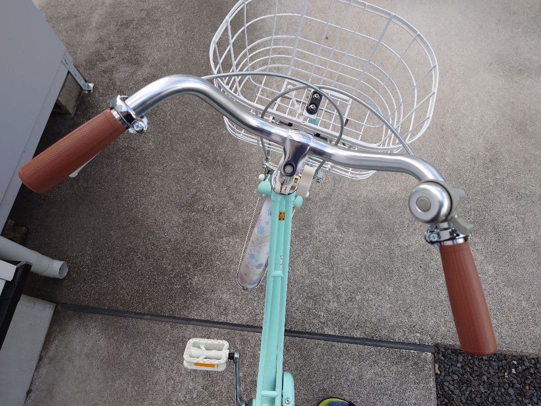 ブリヂストン　22インチ子供用自転車　リコリーナ