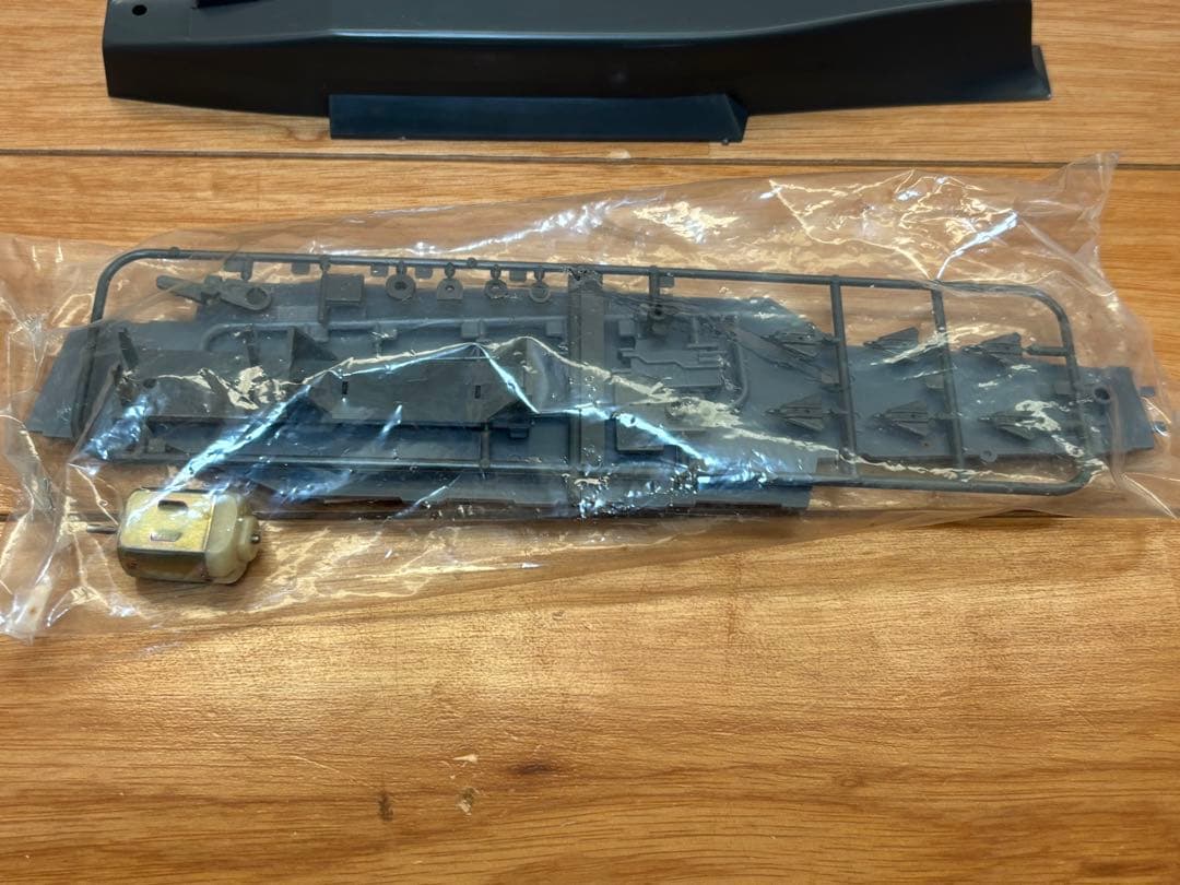 当時物 日東 アメリカ海軍 航空母艦 CVA-59 フォレスタル モーターライズ