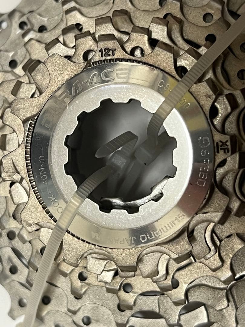 DURA-ACE 7700 9速スプロケット 12-27 新品から100km走行