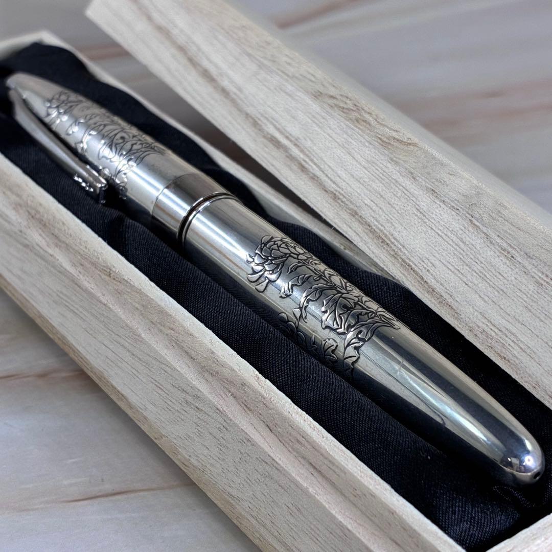 PILOT CUSTOM　万年筆 シルバーン　軸銀製　シルバー　ペン先K18 菊