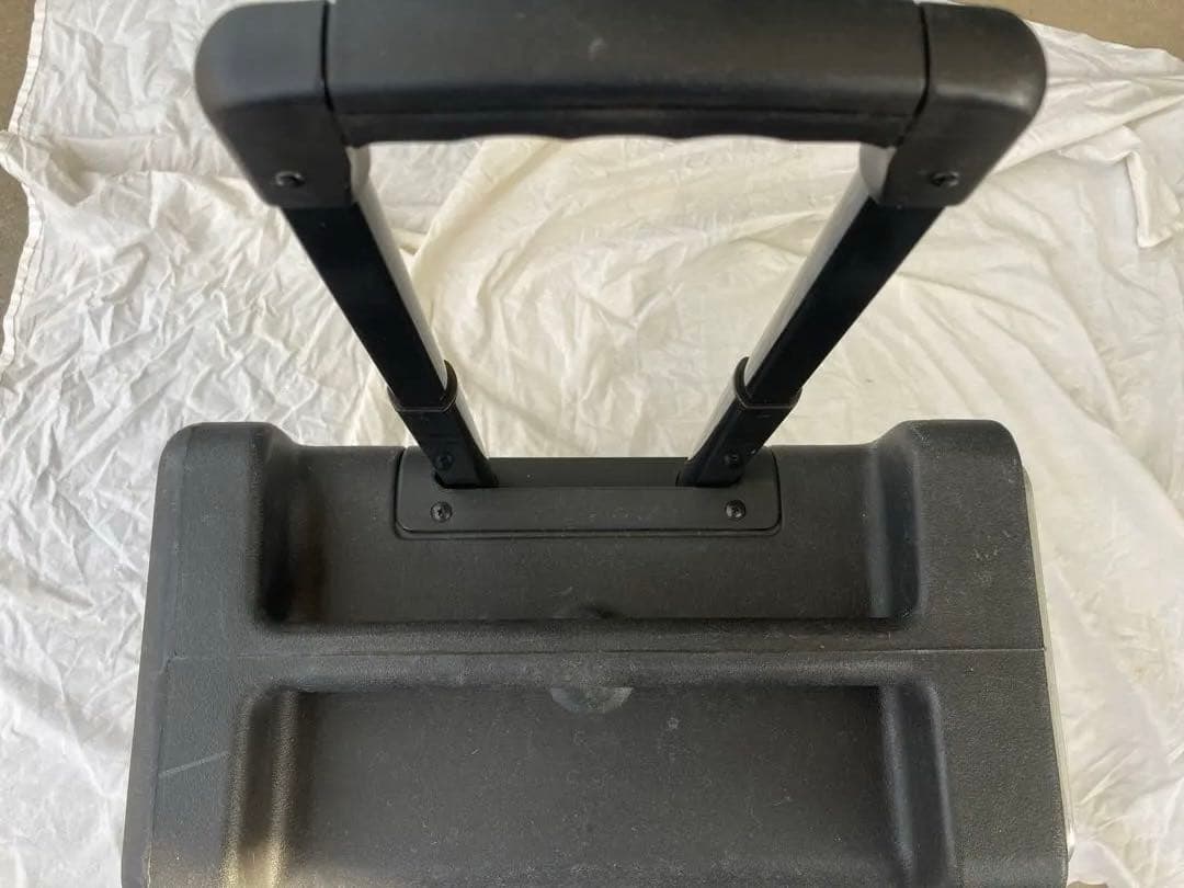 ラック　SKB 4U キャスター　取っ手付き