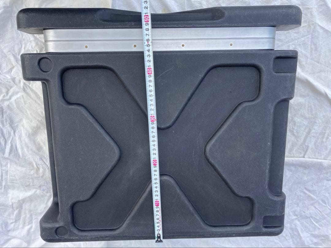 ラック　SKB 4U キャスター　取っ手付き