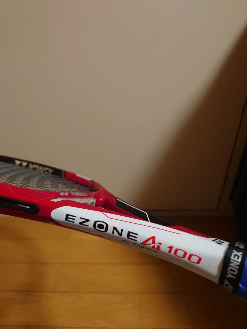 YONEX EZONE Ai100 硬式テニスラケット 赤/青