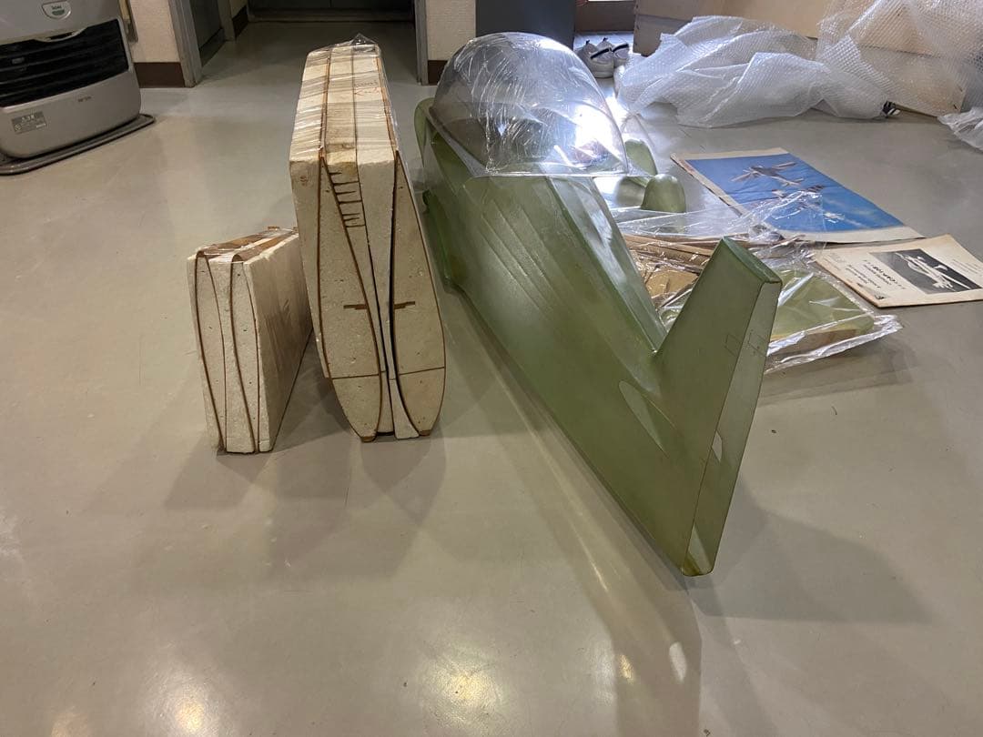 RC飛行機キット 生地完成　CAP-10B