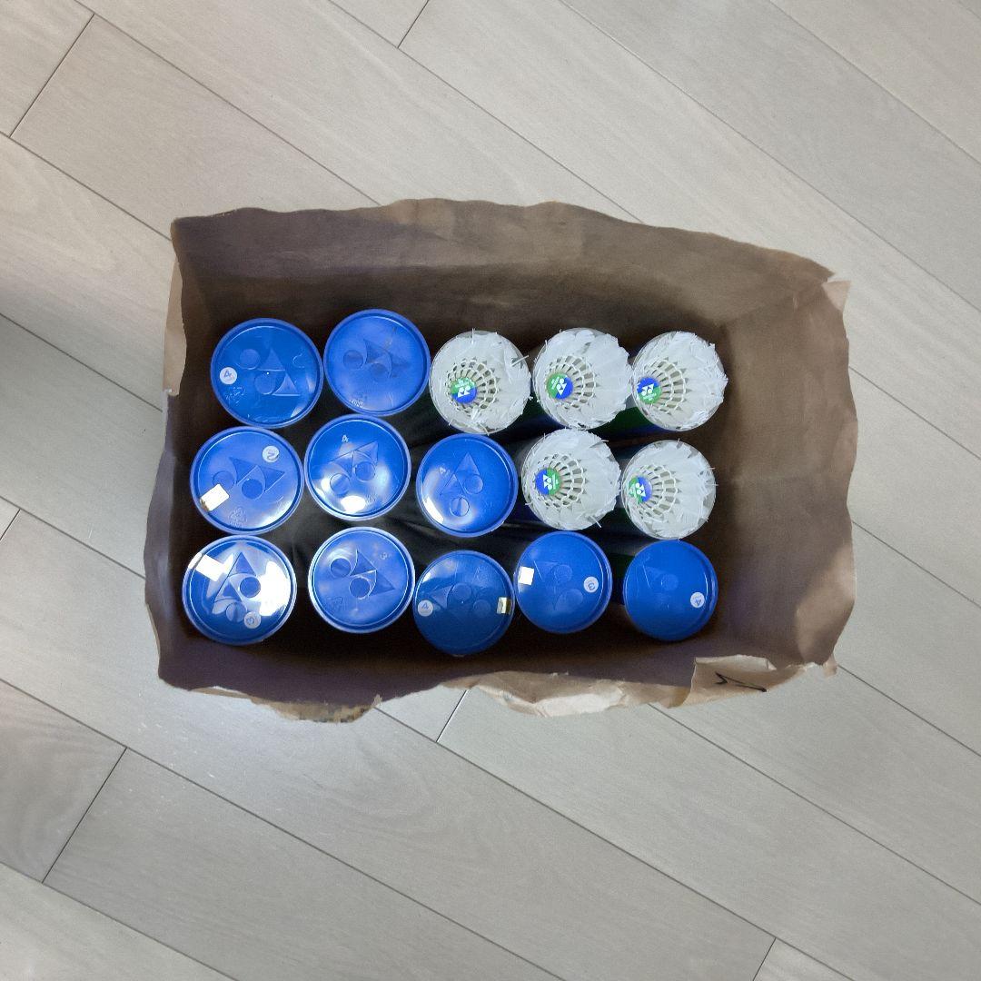 YONEX AEROSENSA 700 中古シャトル 120球+　600を６５球