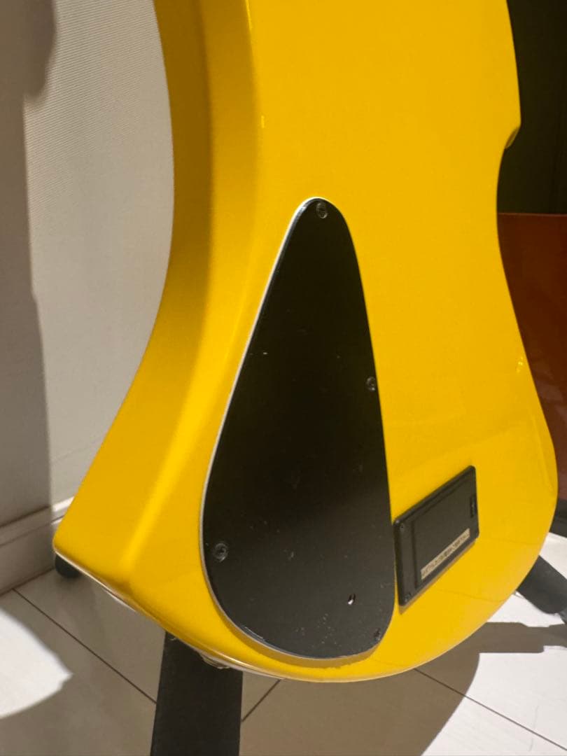 Burny FERNANDES MG-165S HY hideモデル 中古