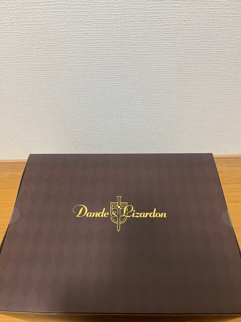 ダンデ＆リザードン フィギュア ボックス　未開封