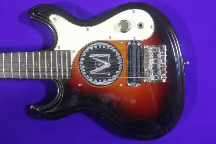 モズライト ミニ エレキギター ケース付き ★中古難有り（内蔵アンプ不良）