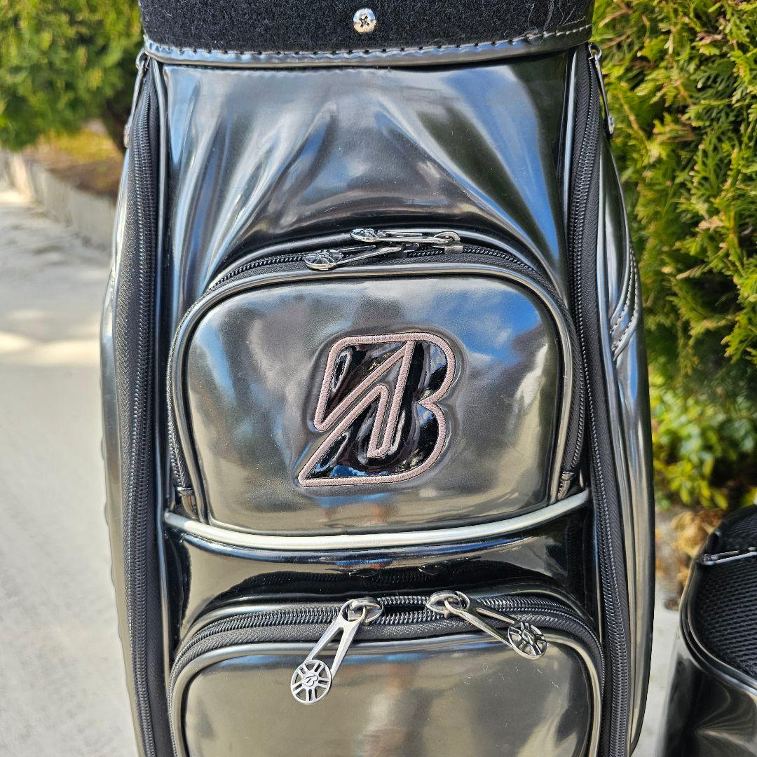 ブリヂストン】限定ガンメタ×エナメル 9.5型3点式キャディバッグ ヘッドカバー