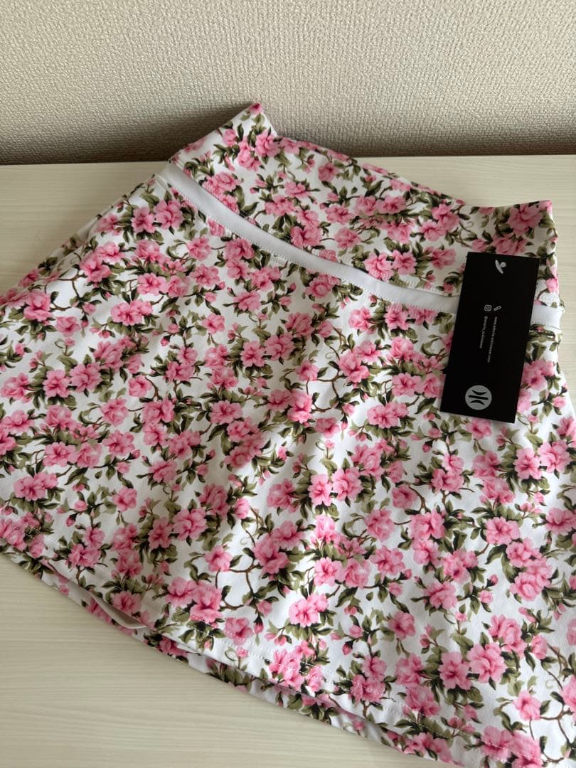 花柄 ミニスカート（インパンツ付き）