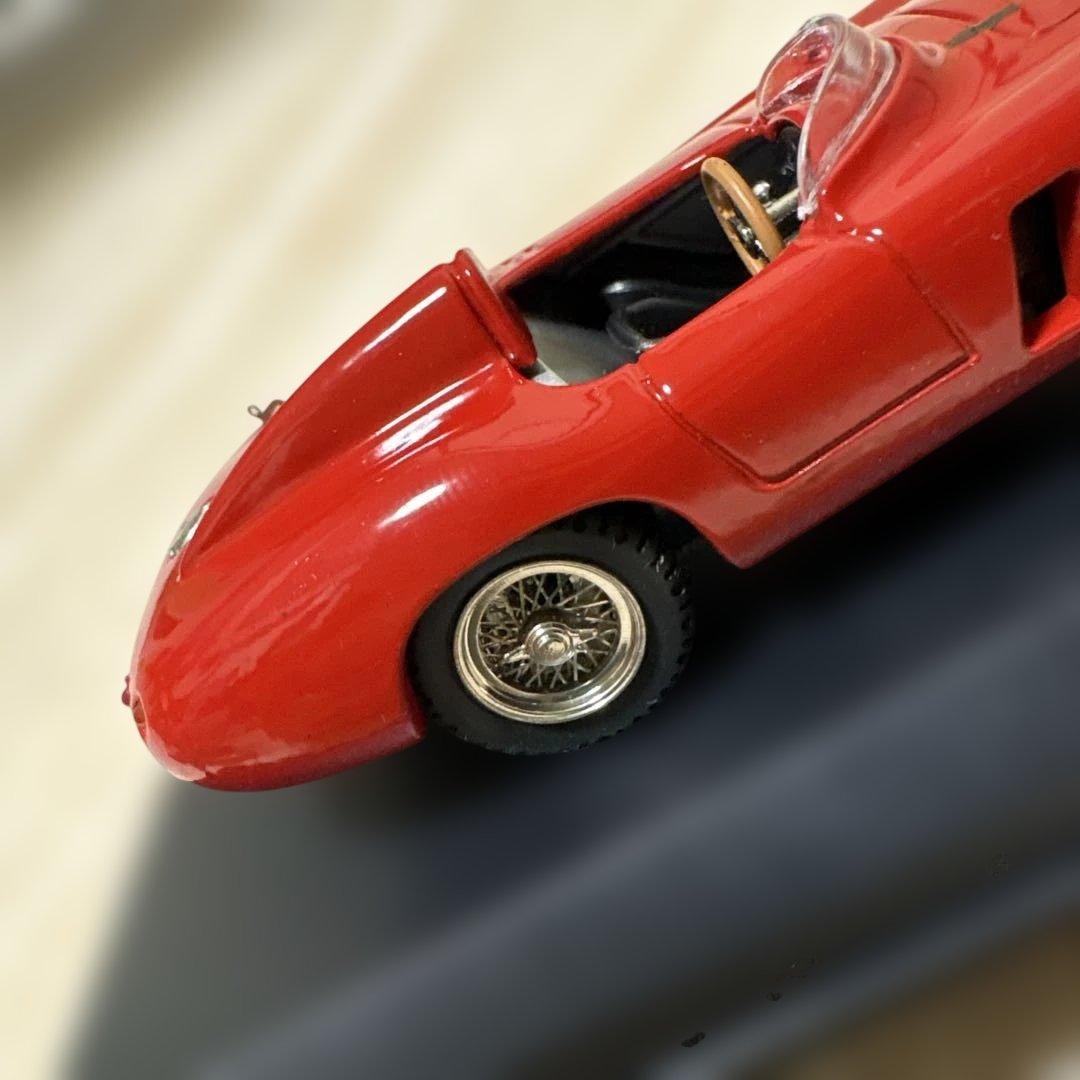 レッド ferrari250スポーツカー 1/43スケール