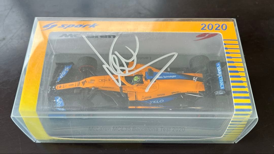 F1 McLaren MCL35 ランドノリス直筆サイン入ミニカー1:43