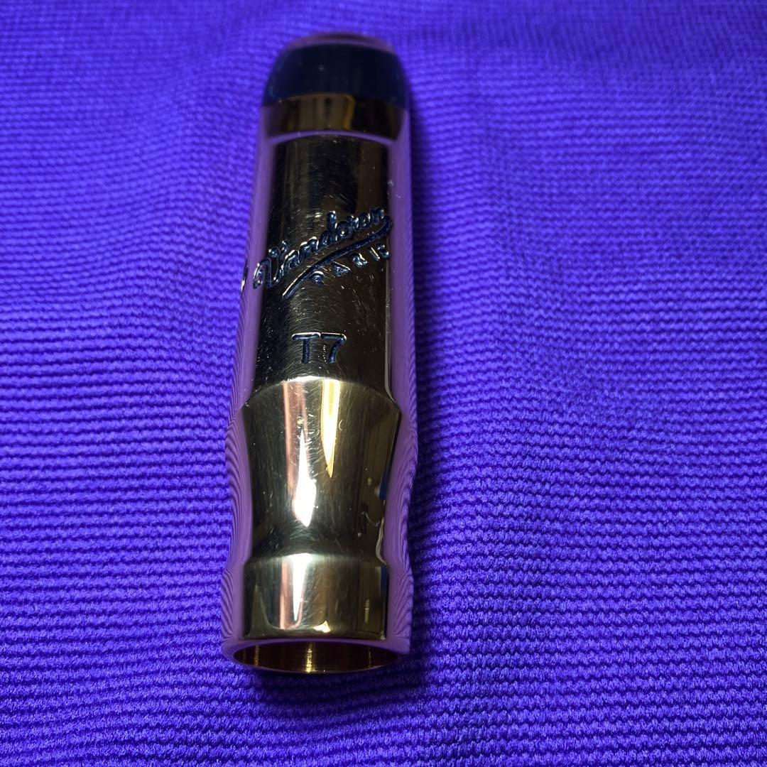 テナー用バンドーレンＶ16メタルマウスピースT7、リガチャー、リード10枚付き