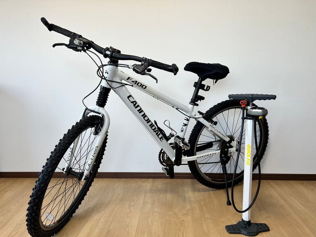 Cannondale F400 USA マウンテンバイク ホワイト