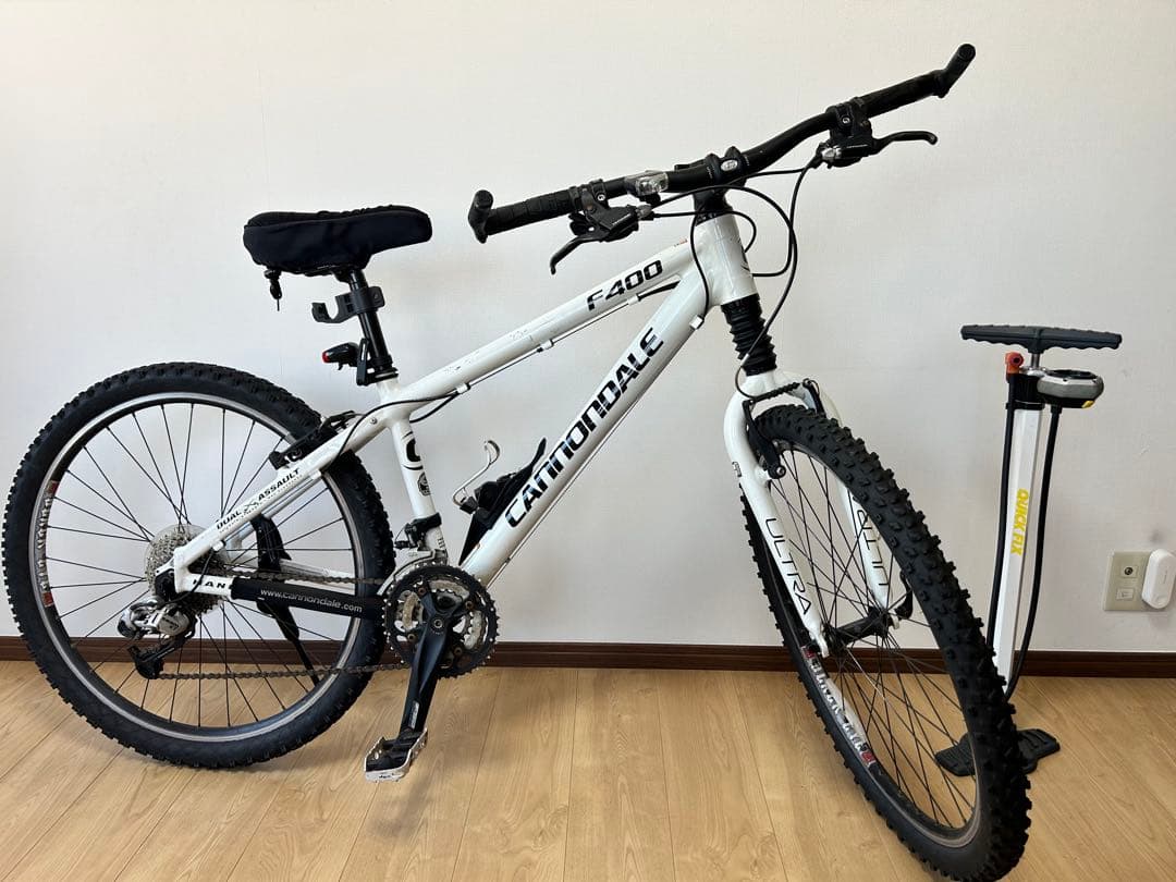 Cannondale F400 USA マウンテンバイク ホワイト