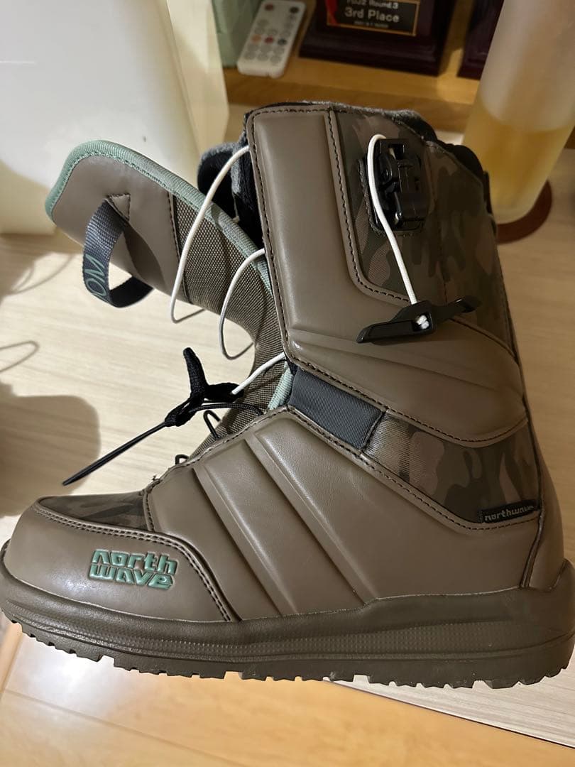 ノースウェーブ　スノーボードブーツ　メンズ